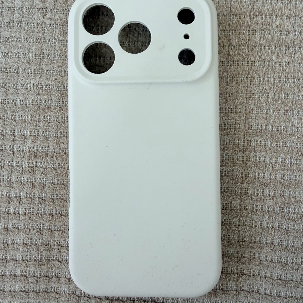 Cream  Silicone I phone 17 pro case